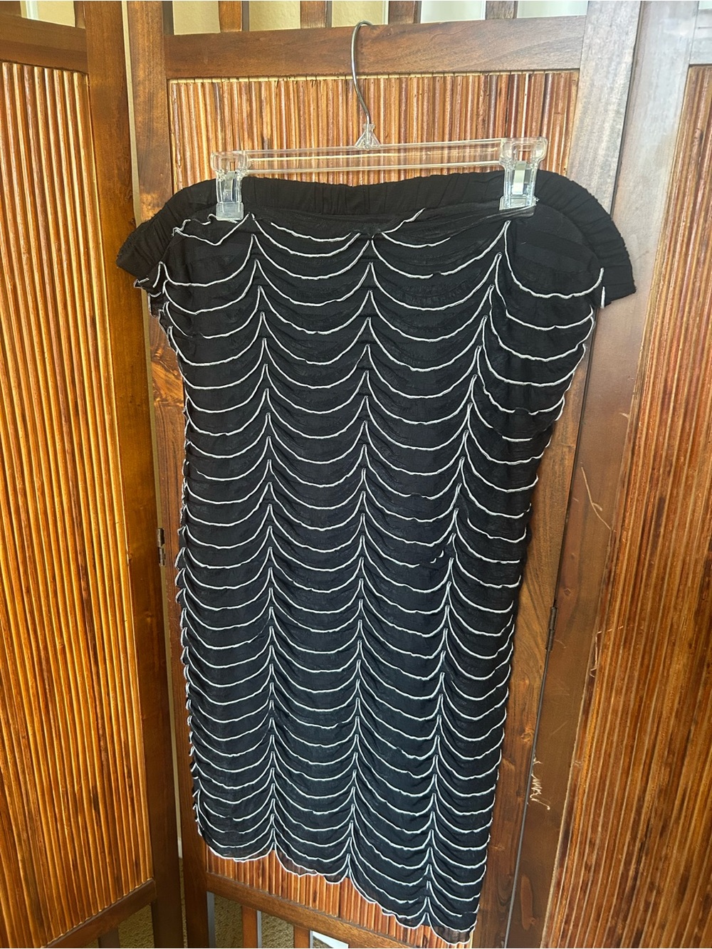 Forever 21 black, and white strapless, lined, mini dress NWOT